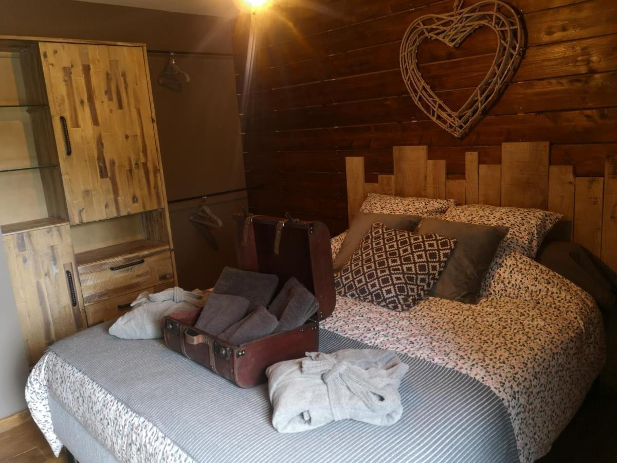 Gîte La Grange de La Trigalle avec spa professionnel privatif Valognes Esterno foto
